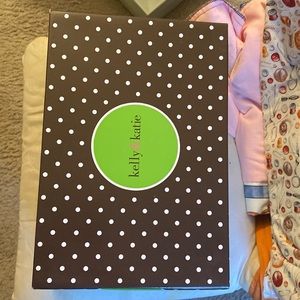 Kelly & Katie Tan Low Heel